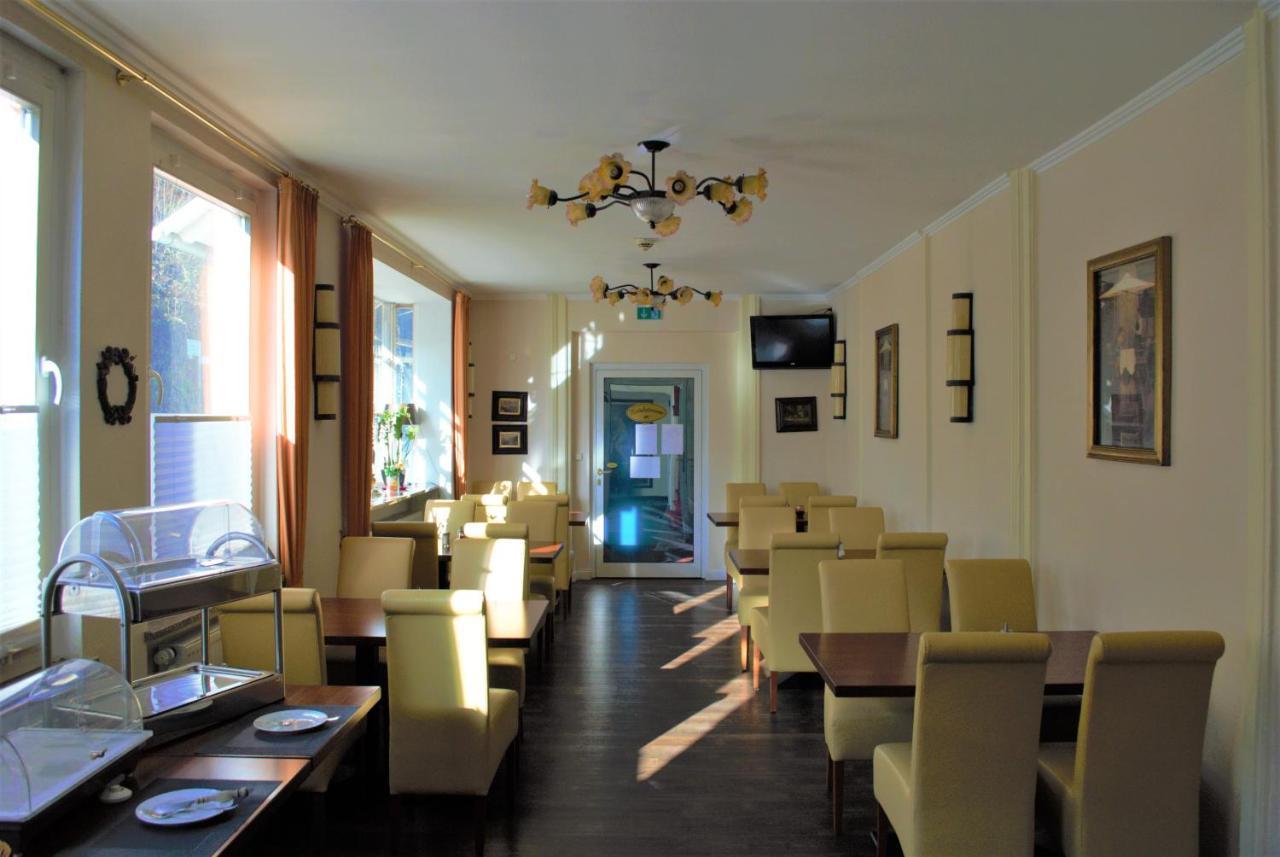 Hotel Am Bahnhof Weilburg Εξωτερικό φωτογραφία